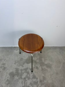 Arne Jacobsen skammel 