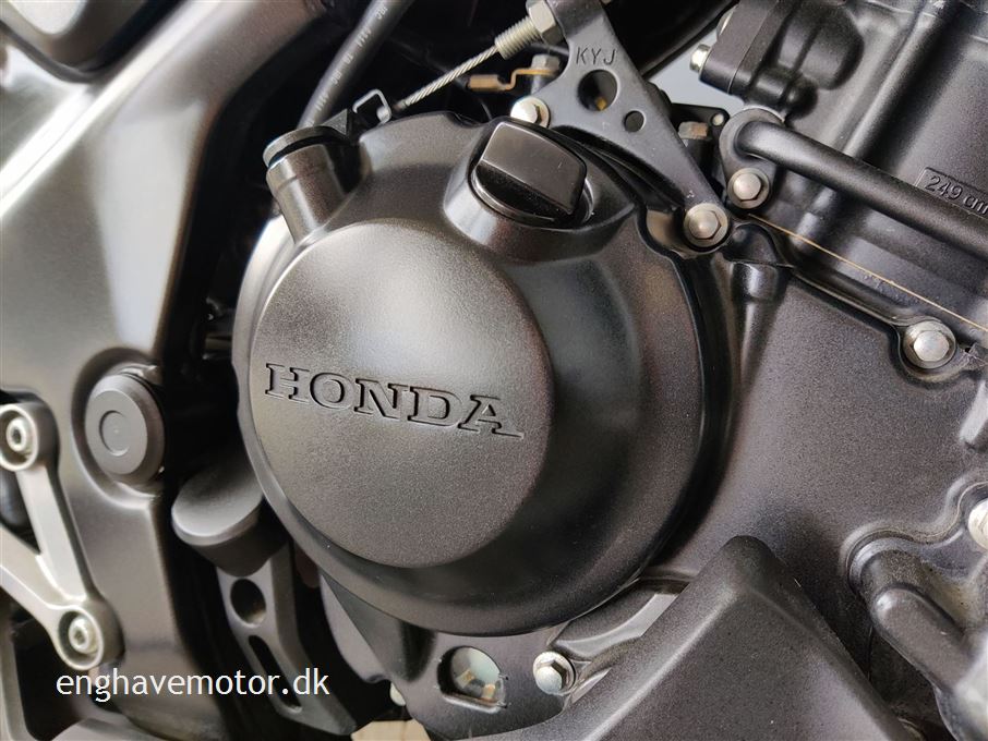 2011 - Honda CBR 250 R     27.999 kr