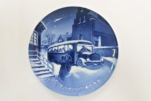 Bing & Grøndahl. Juleplatte 1937. Diameter 18 cm. (1 sorteri