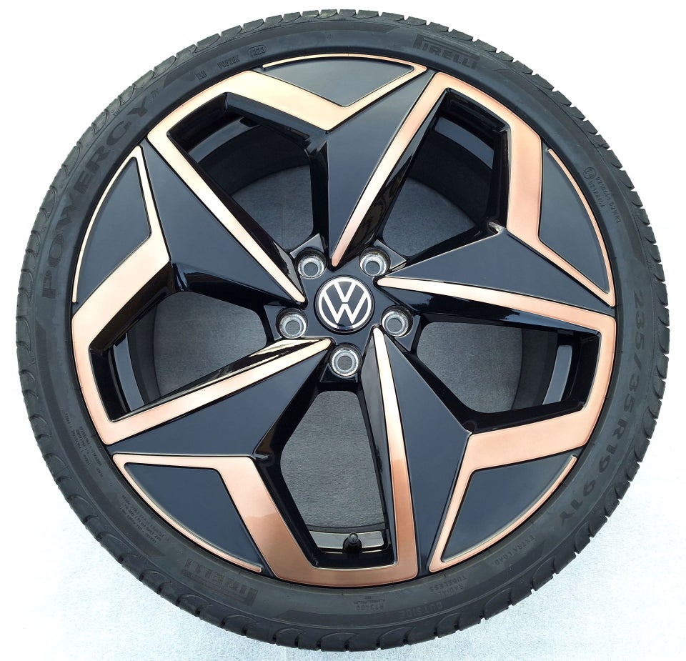 19" NYE ORIGINALE VW GOLF 7 8 sommerhjul PIRELLI