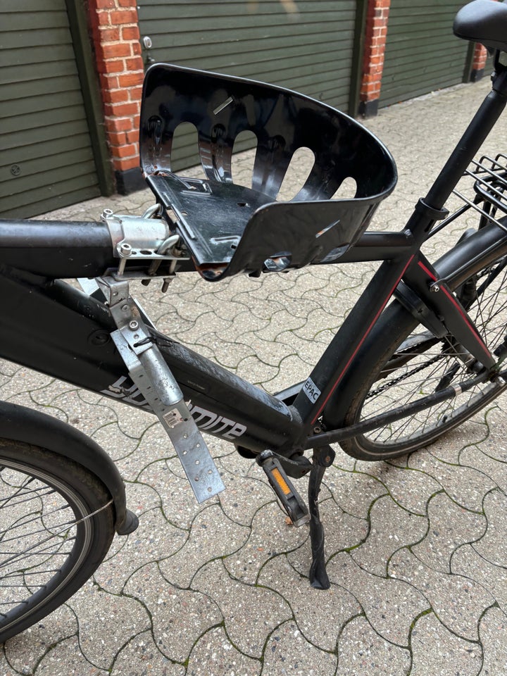 UDLEJES - E-bike with child seat - elcykel