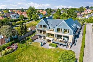 11-værelses Villa på 643 m² til 28000000 kr. Nørremøllevej 80, 8800 Viborg