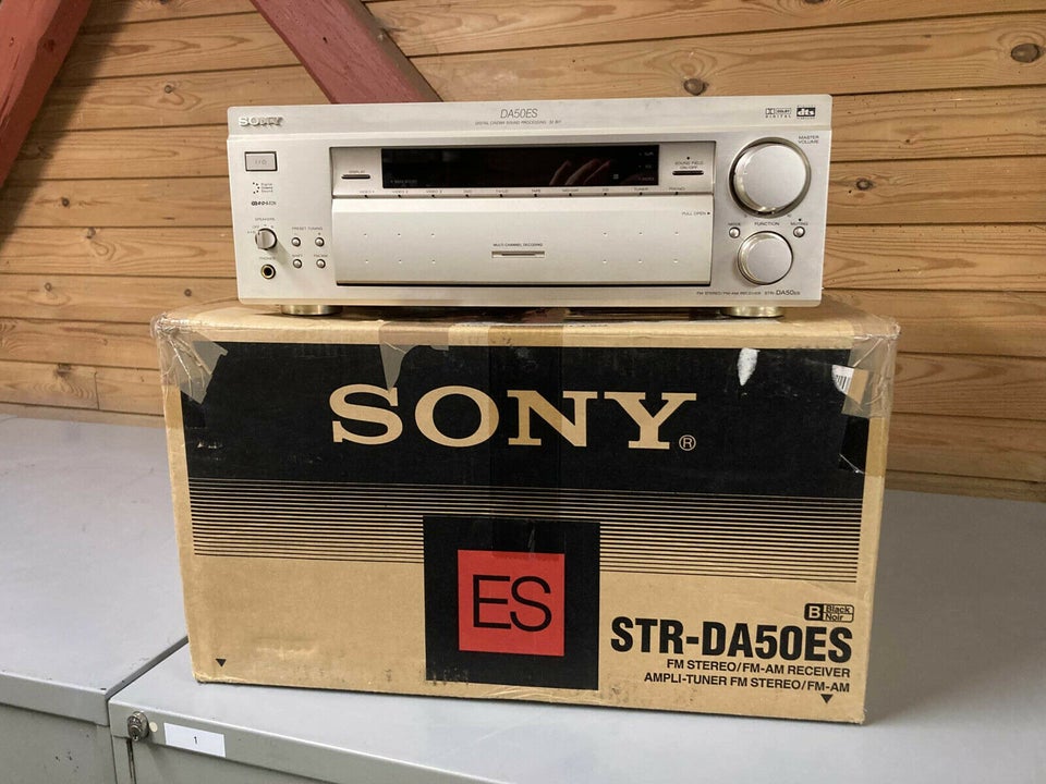 Sony DA-50ES – Velspillende High End forstærker...