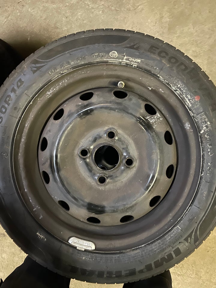 14” Kia Picanto fælge. Med nye sommerdæk. Incl t...