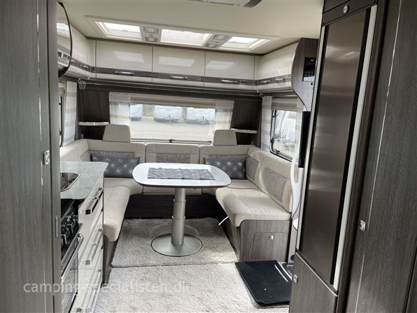 2021 - Fendt Diamant 560 SF   luksus campingvog...