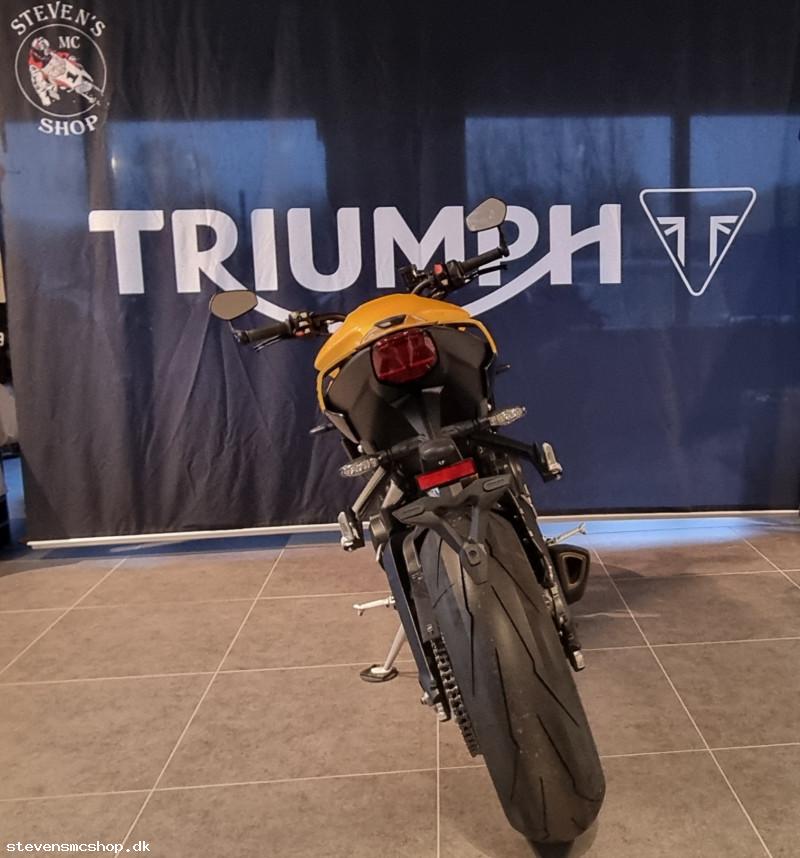 Triumph Street Triple RS
