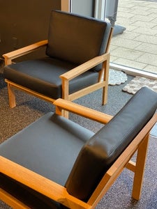 Illum Wikkelsø, lænestol, Sort Classic Læder, 