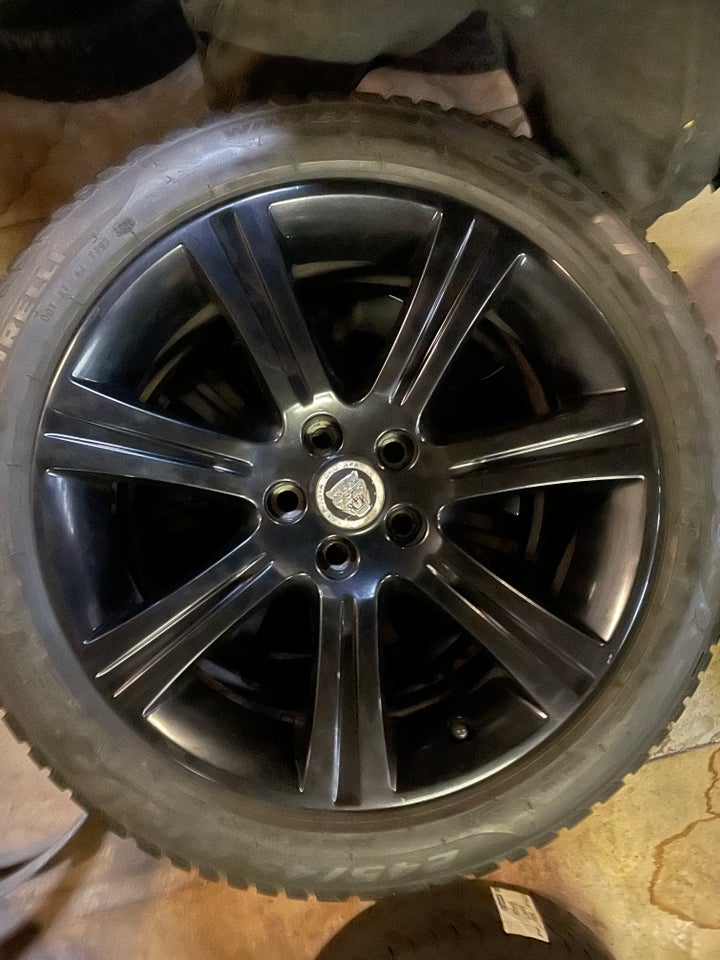 18” orignale Jaguar XF fælge med gode Pirelli vi...