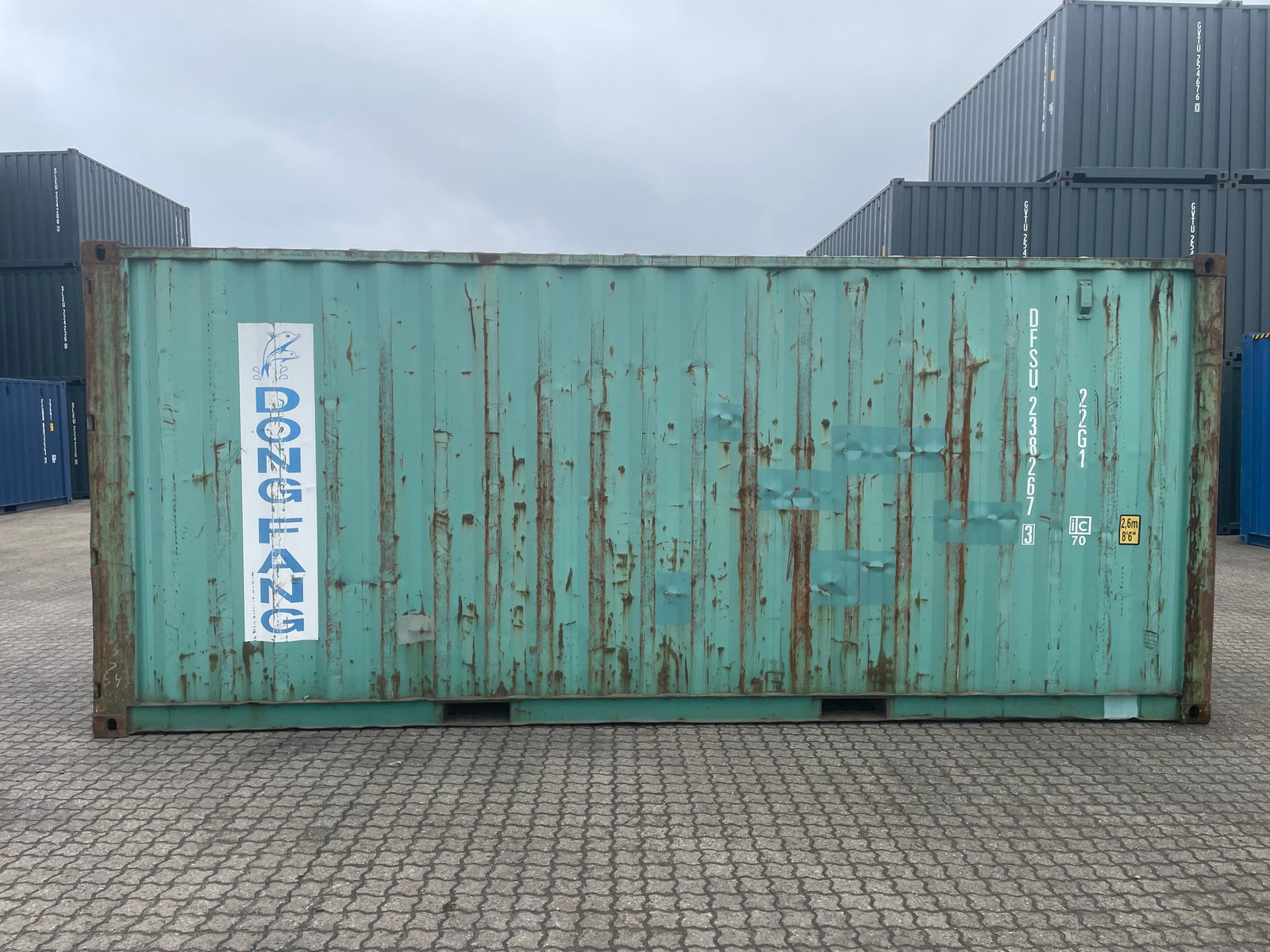 20 fods Container- ID: DFSU 238267-3