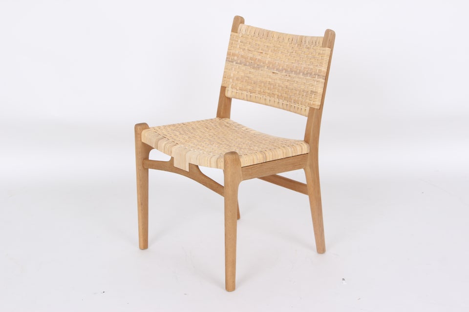 4 stole Hans J Wegner model CH31