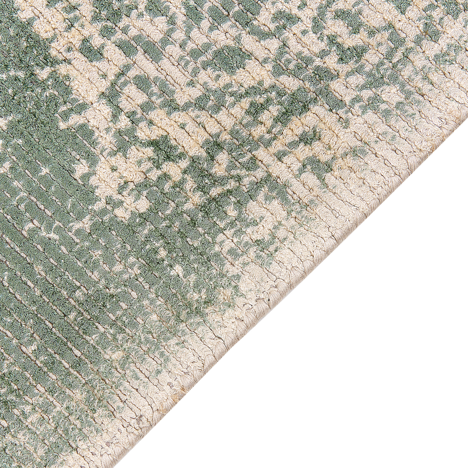 Tæppe 80 x 150 cm grøn/beige viskose AKARSU