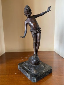 Dal modello di Gabriele Parente - Figur - “L’equilibrio” - Patineret bronze