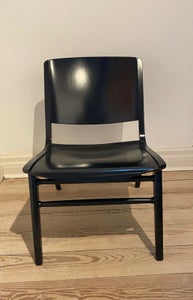 Hvidt & Mølgaard AX Lounge Chair u. armlæn nymalet sort på bøg.