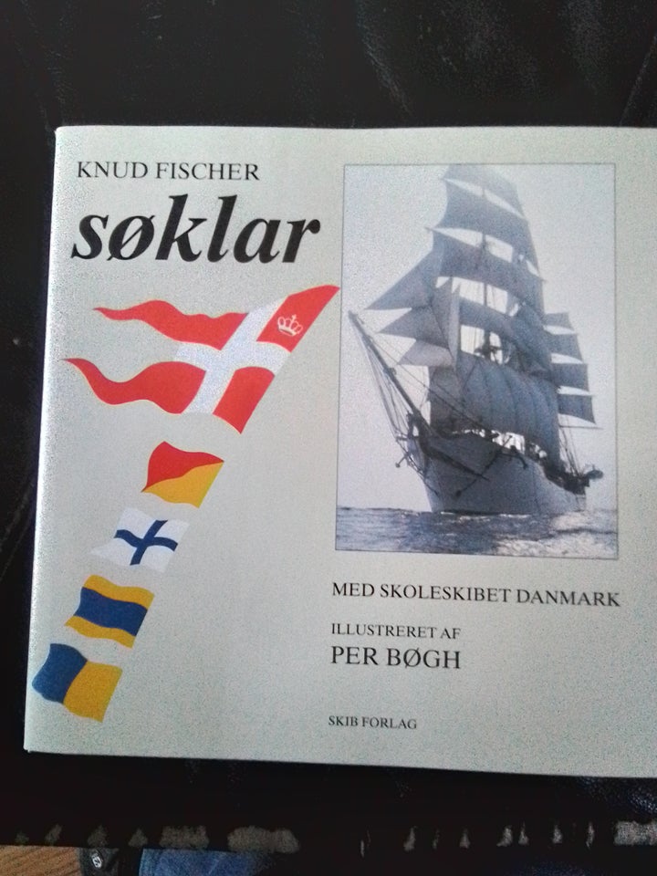 Søklar  med skoleskibet Danmark   af Knud Fischer