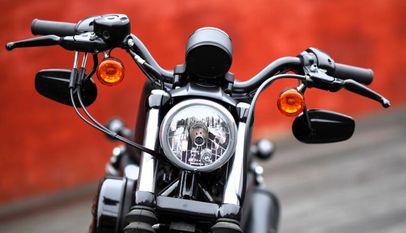Harley-Davidson XL883N Iron 883
