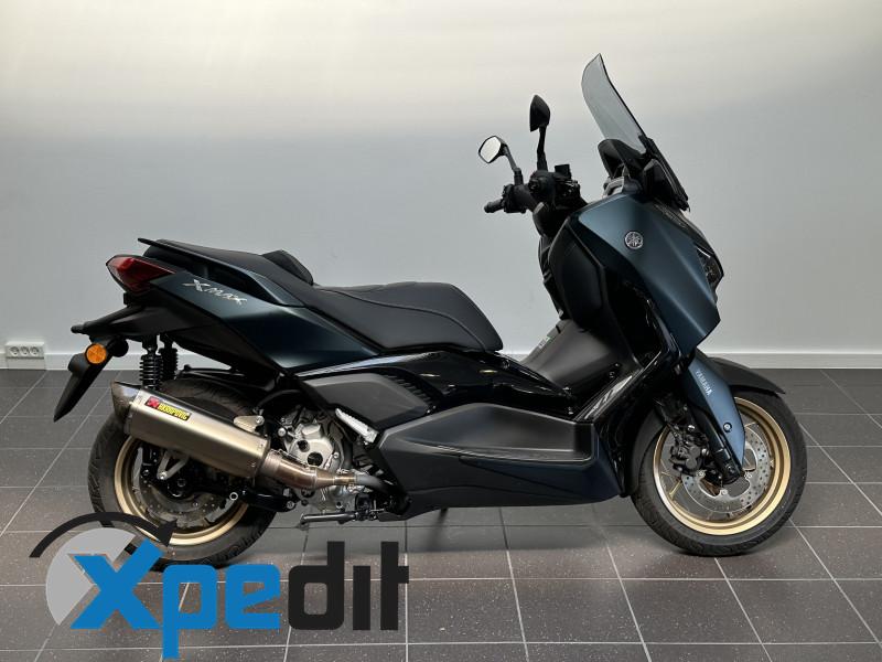 Yamaha X-Max 300