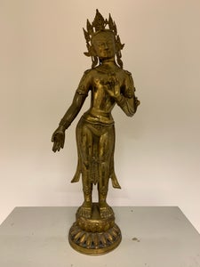 Asiatisk figur 