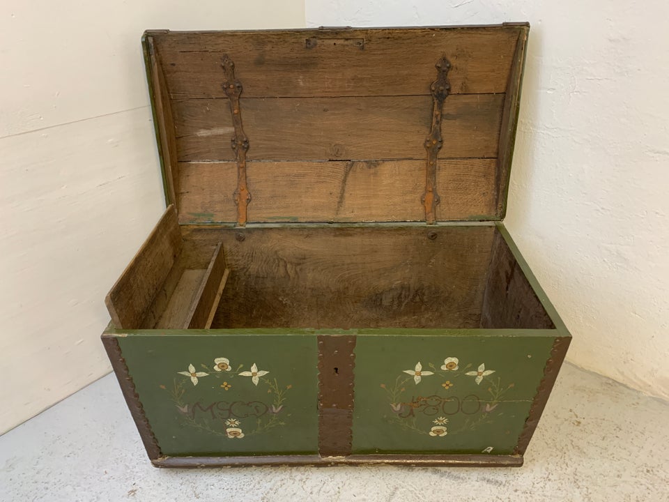 Kiste, antik, årgang 1800
