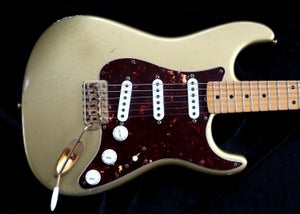 Tilbud lige nu.. Custom Shop Stratocaster 56 Gold Relic Finish