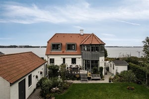 6-værelses Villa på 192 m² til 11495000 kr. Gl Strandvej 140, Strib, 5500 Mid...