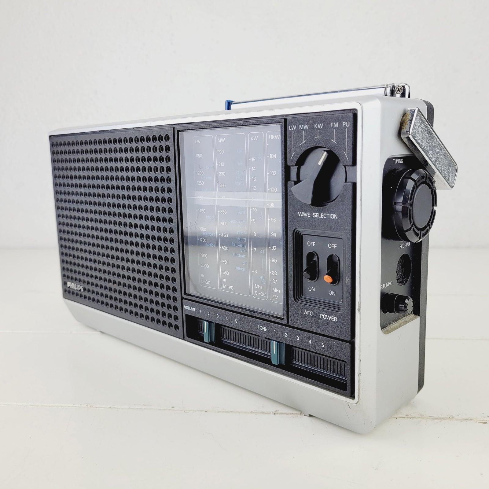 ⭐️- Retro Philips Orkan Radio 750 - En Nostalgi...