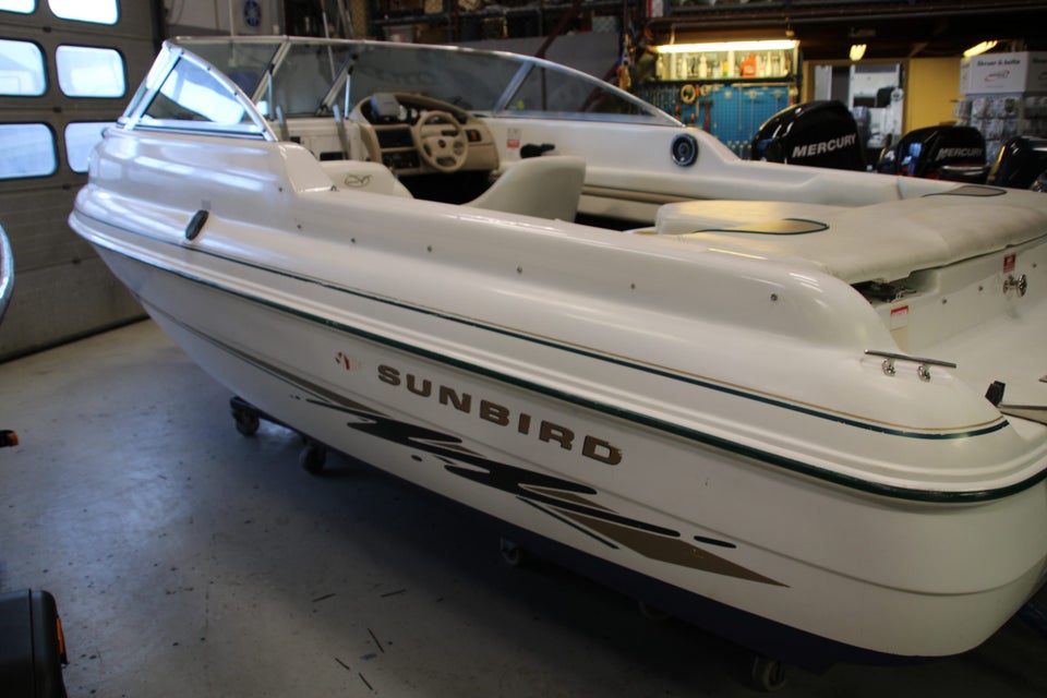 Sunbird 200 Cuddy