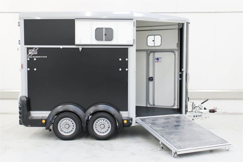 Ifor Williams HB511 Premium Hestetrailer m/Front...