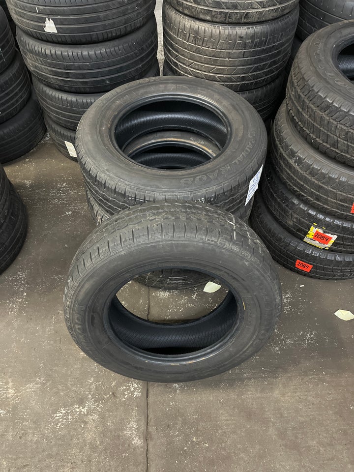 Dæk: 215/70R16c, Hankook, Ref:2085