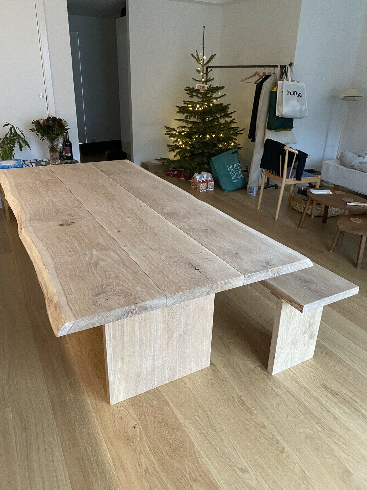 Plankebord i egetræ samt bænk – dba.dk – Køb og af Nyt og