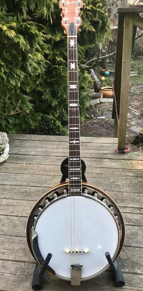 Plectrum Banjo, Fender