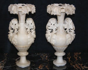 Vase (2)  - Alabaster - Et par vaser/amforer