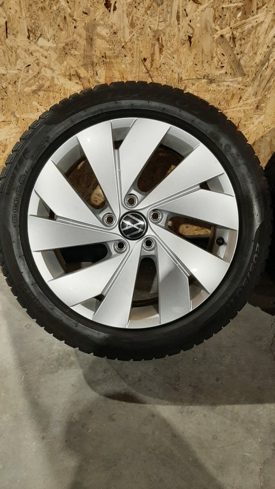 Vinterdæk VW Golf GTE 17"