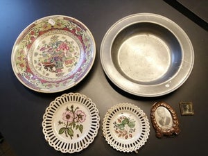 Kinesiske platter, tinfad og ældre rammer