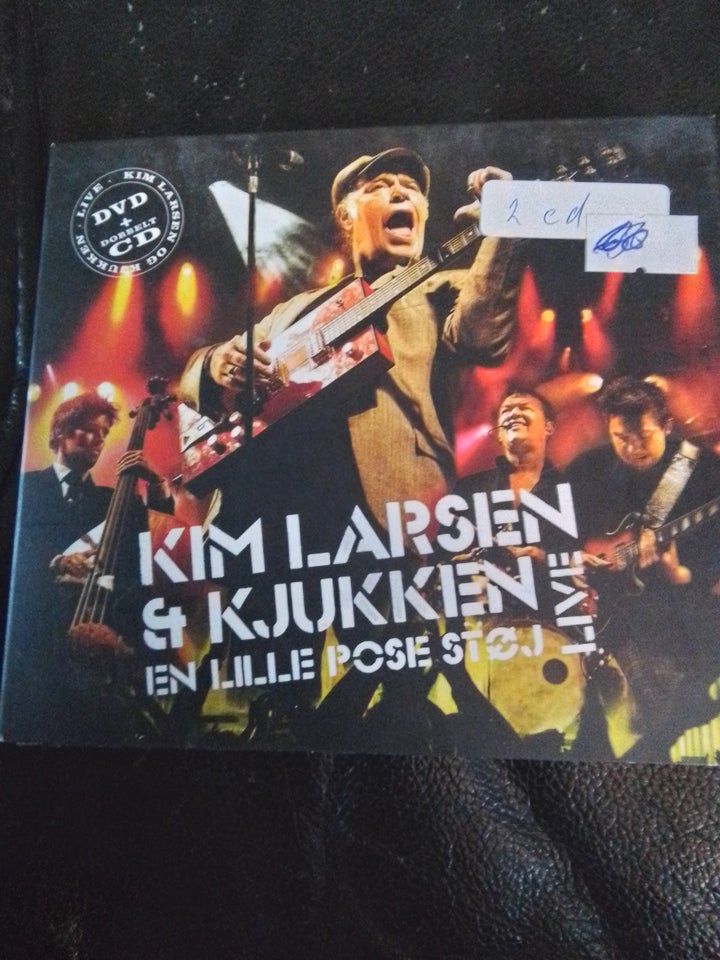 Kim Larsen & Kjøkken  en lille pose støj live