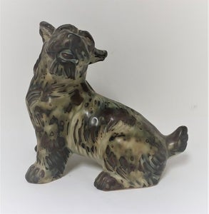 Royal Copenhagen. Stentøjs figur. Hund. Knud Kyhn. Model 201