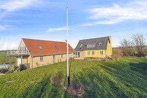 6-værelses Villa på 220 m² til 1695000 kr. Søndre Landevej 142, Aaker, 3720 A...
