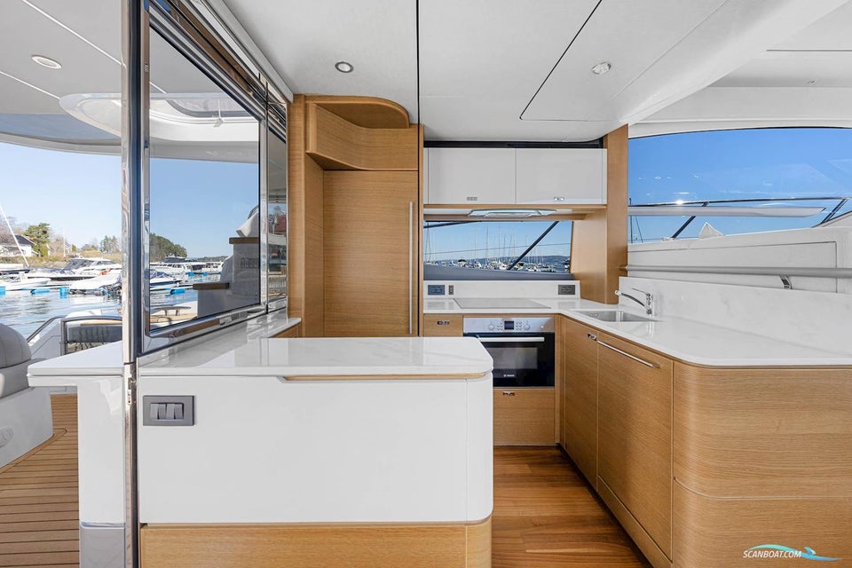 Princess Yachts F55