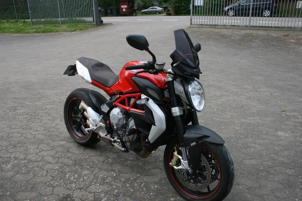 MV Agusta Brutale 800 abs