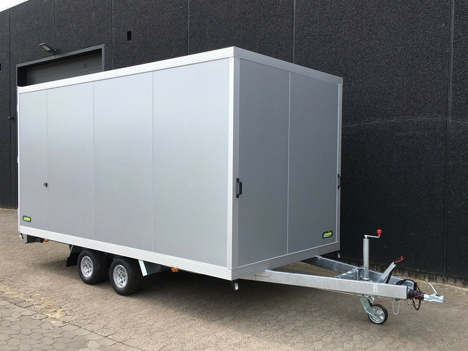 Cargotrailer 426 x 204 x 210 cm - 3000 kg. 