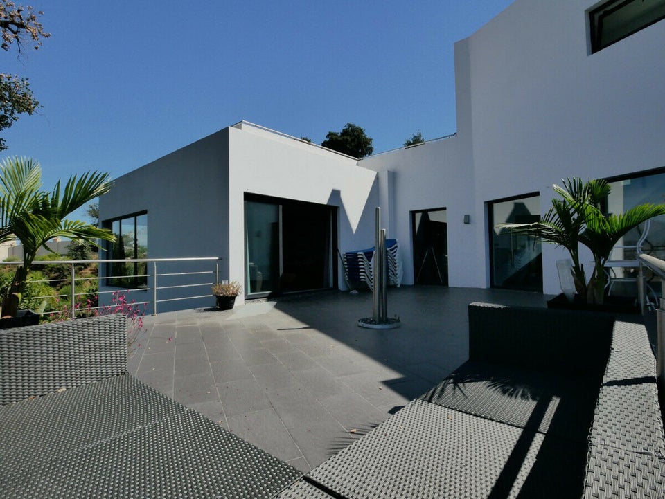 Hus i Spanien - Villa i Marbella til salg - Pris...