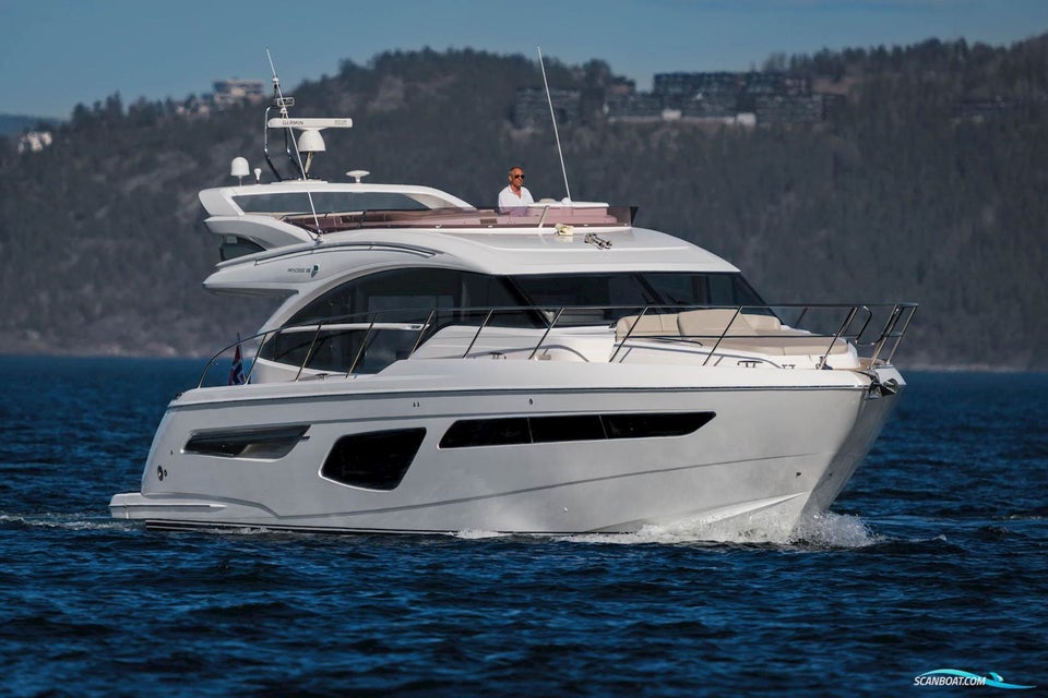 Princess Yachts F55