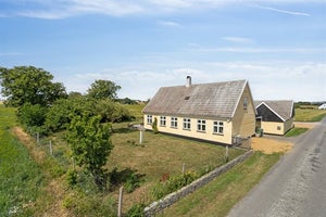 3-værelses Villa på 131 m² til 995000 kr. Krakvej 4, Poulsker, 3730 Nexø