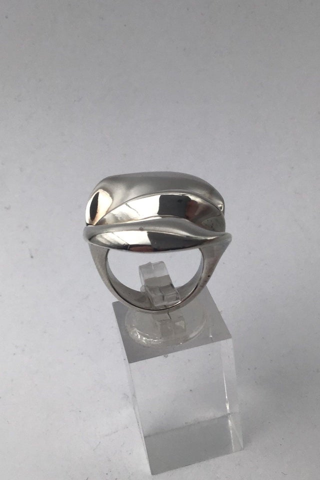 Hans Hansen Sterling Sølv Ring VI SENDER