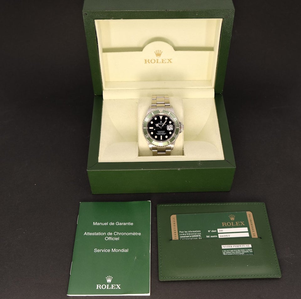 Rolex Submariner 16610LV 2008