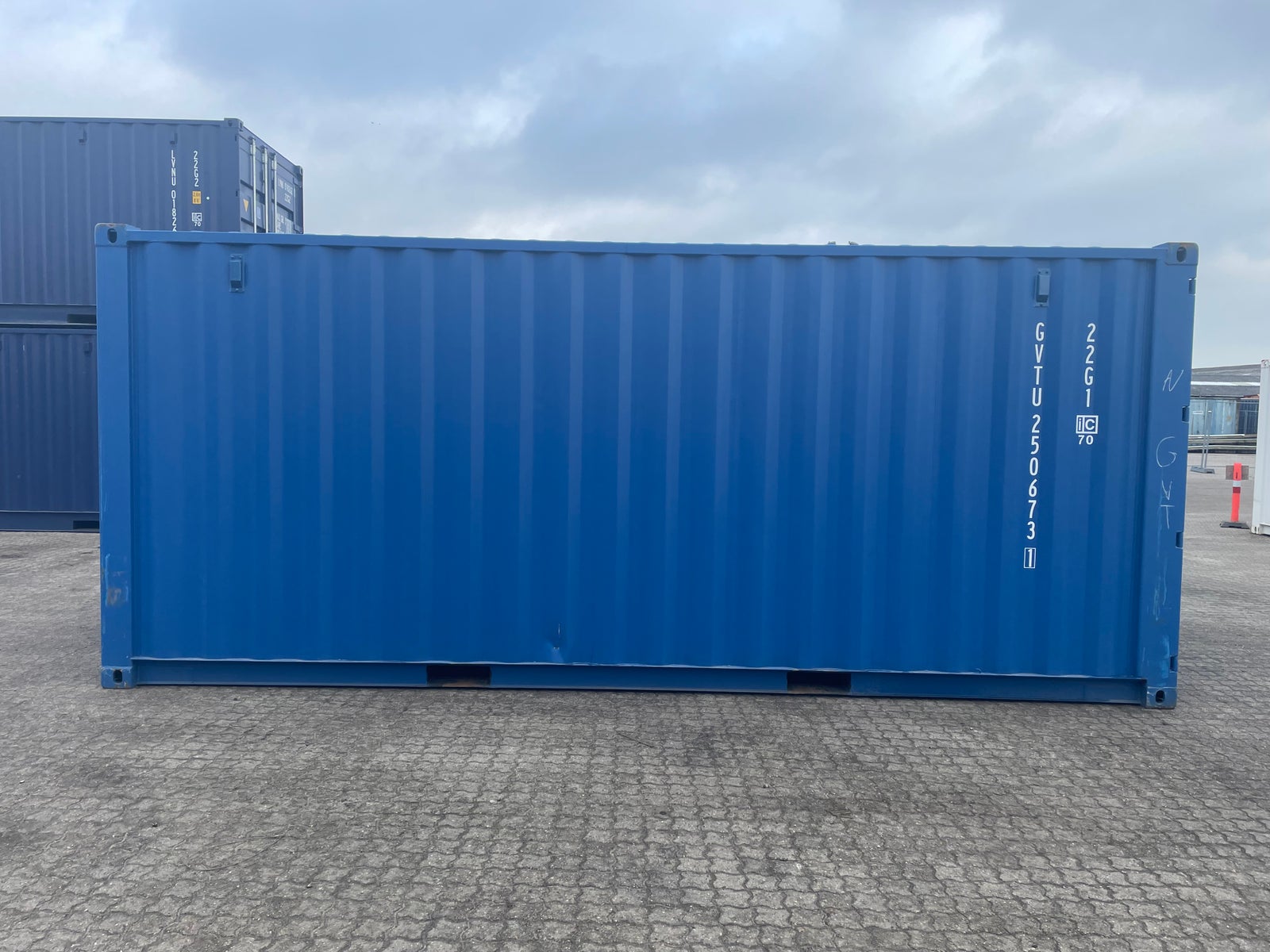 Ny 20 fods Container i Blå, andre farver haves