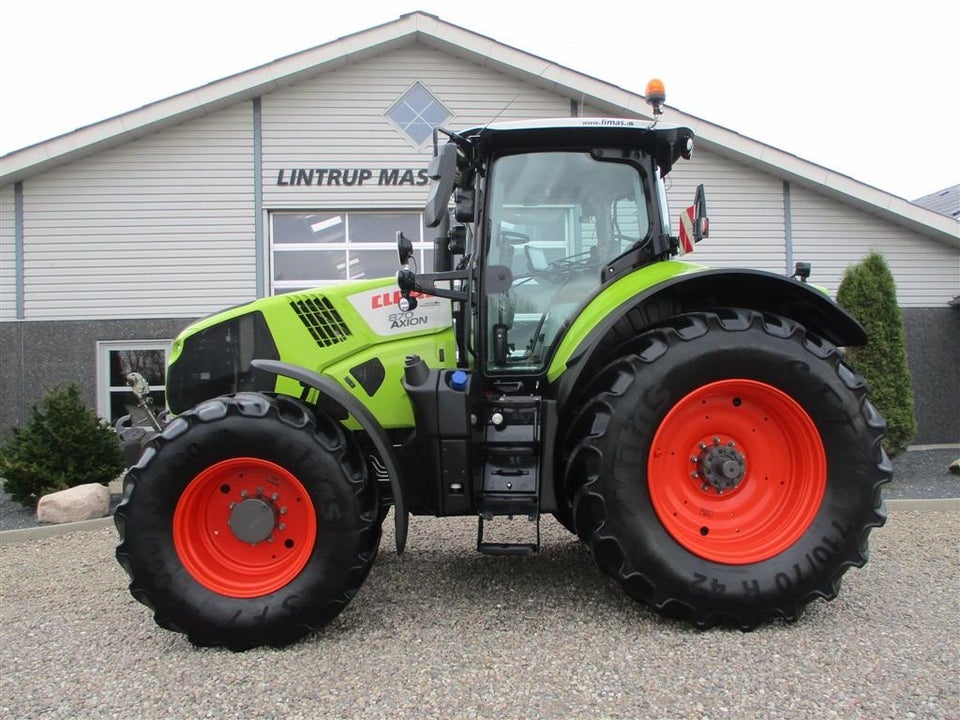 AXION 870 CMATIC  med frontlift og front PTO, GP...