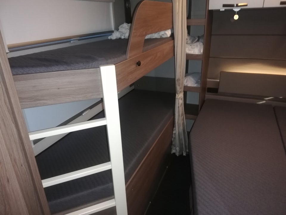Knaus 590 UK Scandinavian Selection 