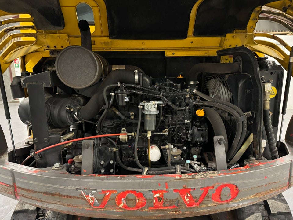 Volvo EC55