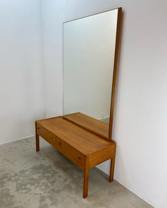Sminkebord/toiletbord