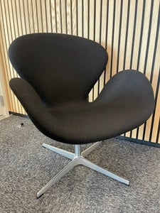 Arne Jacobsen "Svanen" med returdrej